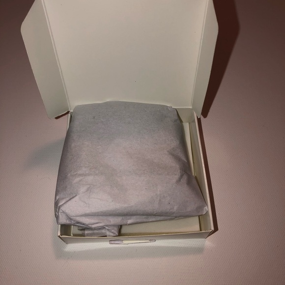 bracelet - Picture 3 of 3